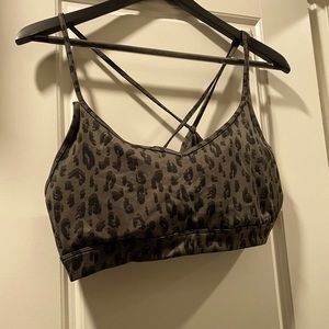 Strappy sports bra XL